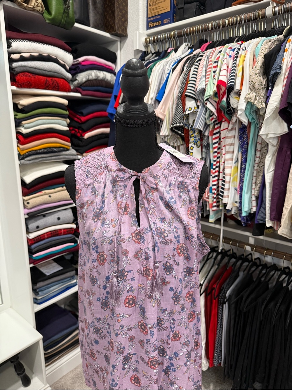Sleeveless Lavender Floral Tie-Neck Top - Unbranded